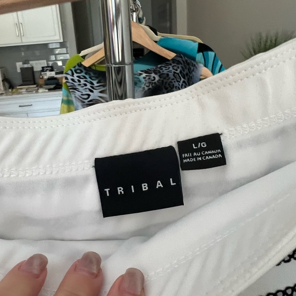 TRIBAL - black and white skirt - Picture 2 of 3